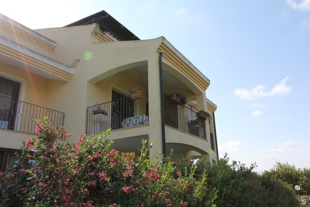 Palmas Dorada Home Olmedo Exterior photo